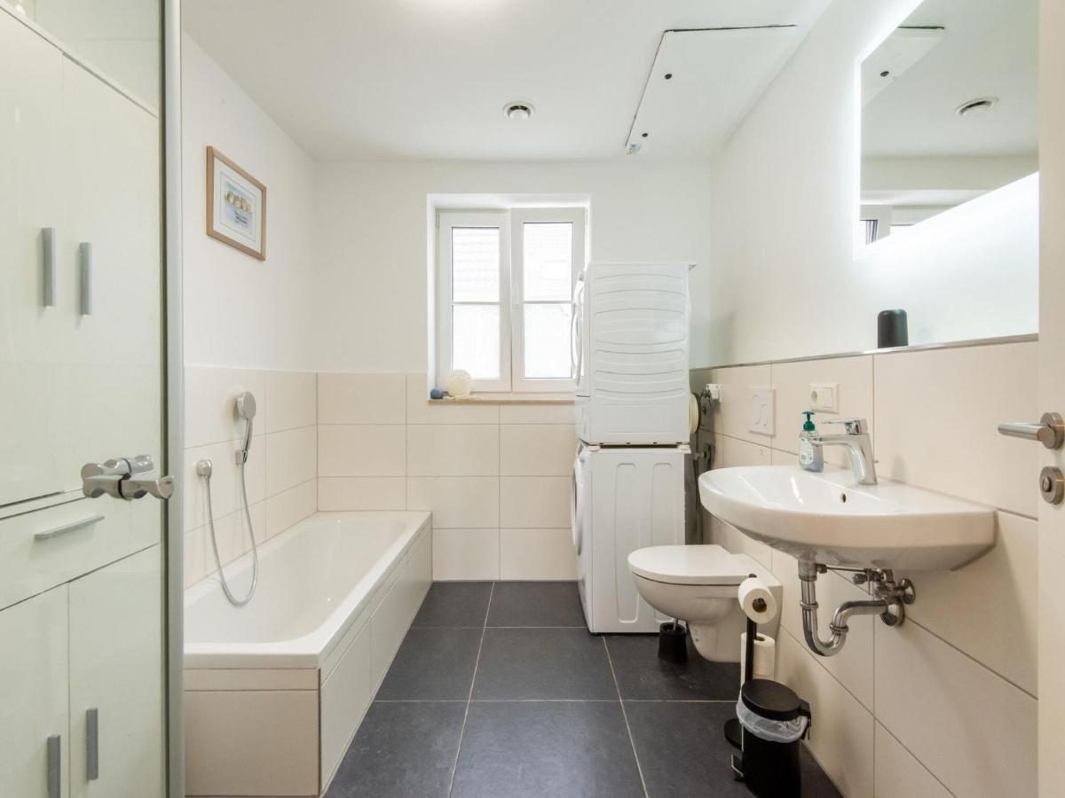 Apartment With Terrace In An Ideal Location Haunsheim Exteriér fotografie